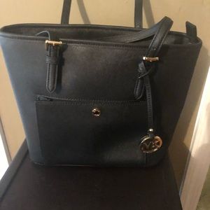 Michael Kors tote